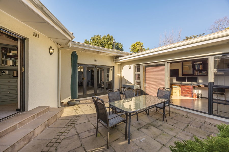 4 Bedroom Property for Sale in Valmary Park Western Cape